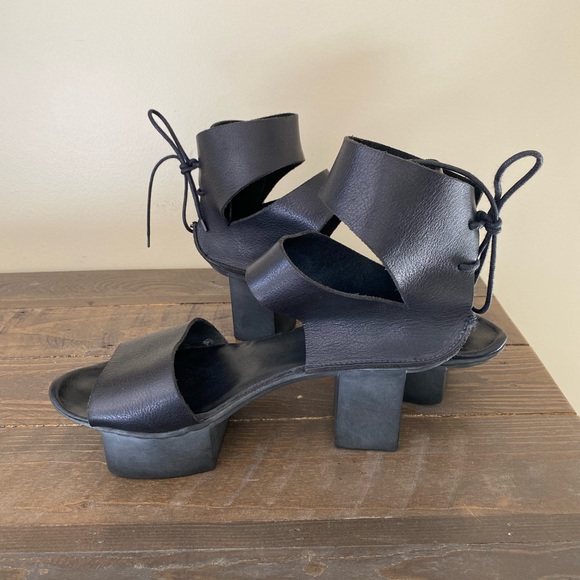 Trippen Happy Leather Platform Sandal - Picture 5 of 13